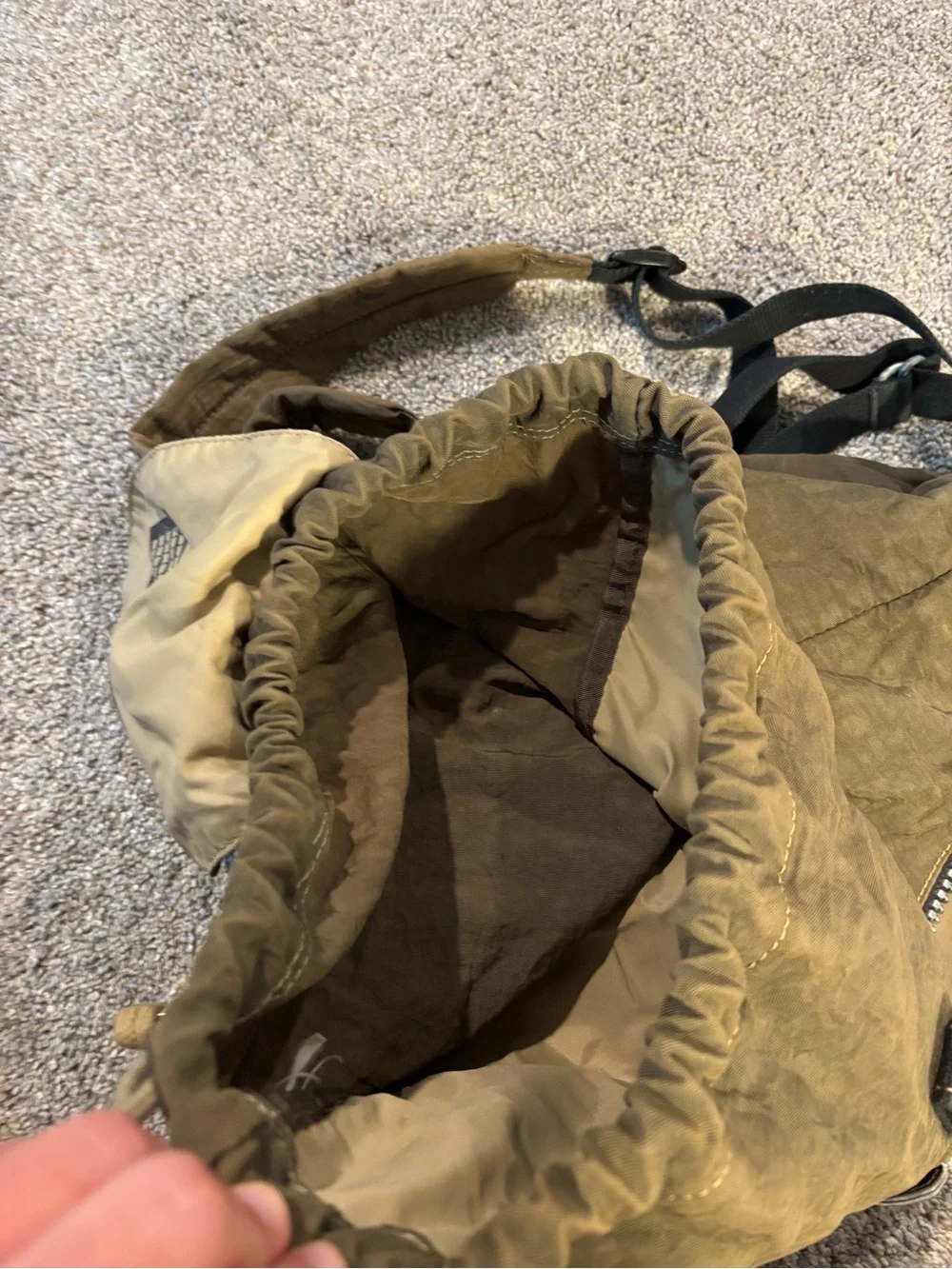 Kipling vintage green